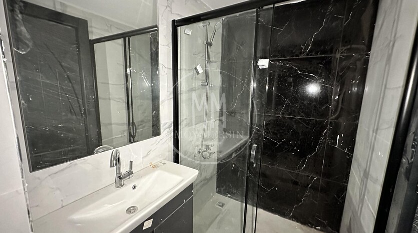 Квартира 2+1 от инвестора в районе Тедже в 350 метрах от моря.