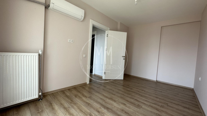 Квартира 2+1 с видом на море в Тедже Мерсин