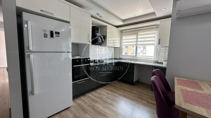 Квартира 2+1 с видом на море в Тедже Мерсин