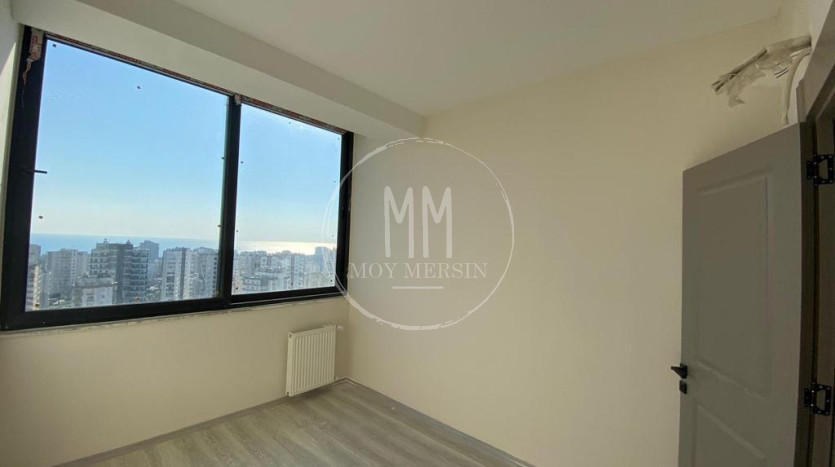 Просторная 2+1 квартира с видом на море рядом с ТЦ Соли центр, Акдениз