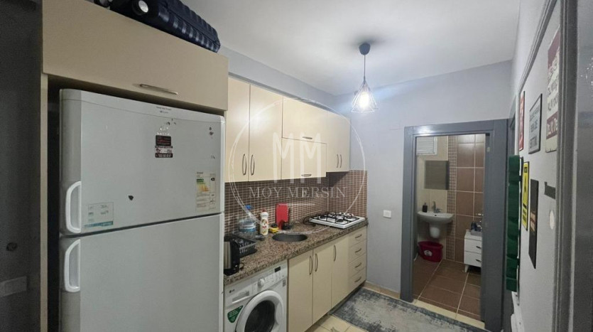 Квартира 1+1 по хорошей цене в районе Чифтликкой, Мерсин