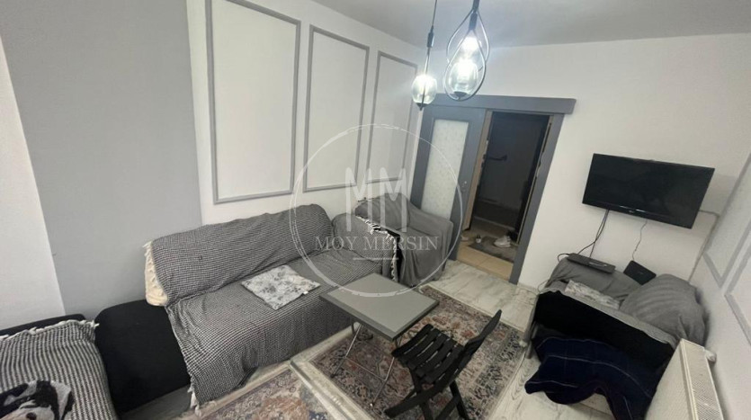 Квартира 1+1 по хорошей цене в районе Чифтликкой, Мерсин