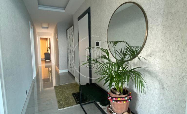 Квартира 3+1 с ПАНОРАМНЫМ видом на море Тедже Мерсин