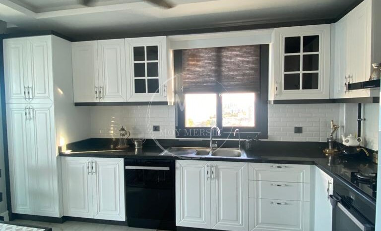 Квартира 3+1 с ПАНОРАМНЫМ видом на море Тедже Мерсин