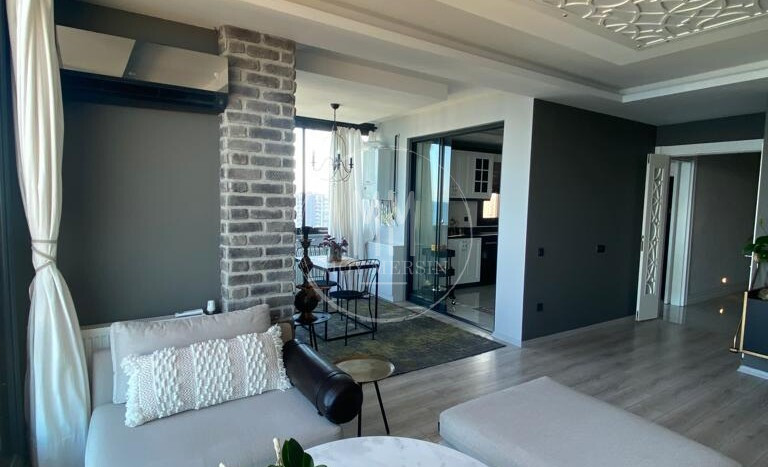 Квартира 3+1 с ПАНОРАМНЫМ видом на море Тедже Мерсин