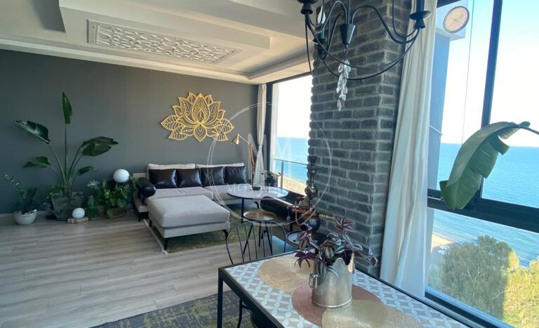 Квартира 3+1 с ПАНОРАМНЫМ видом на море Тедже Мерсин