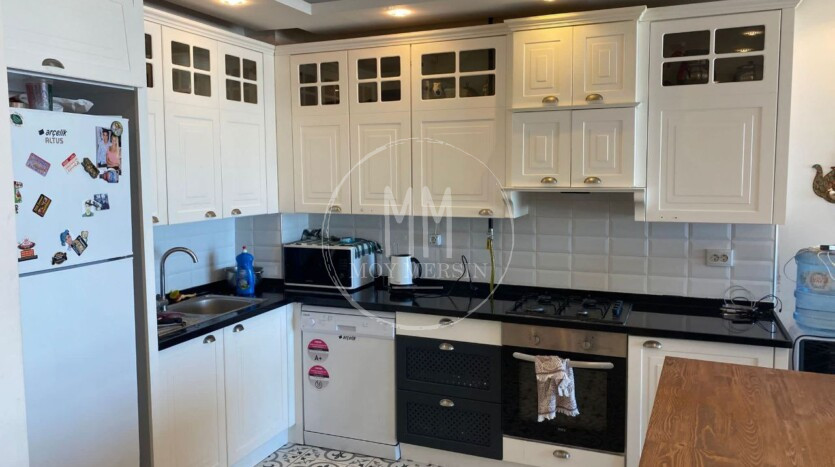 Квартира 2+1 в Тедже Мерсин, с видом на море