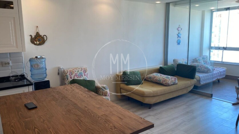 Квартира 2+1 в Тедже Мерсин, с видом на море