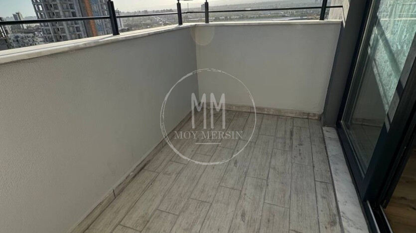 Квартира в Тедже на 11 этаже город Мерсин