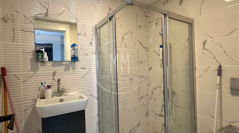 Квартира 1+1 с мебелью и техникой в районе Тедже