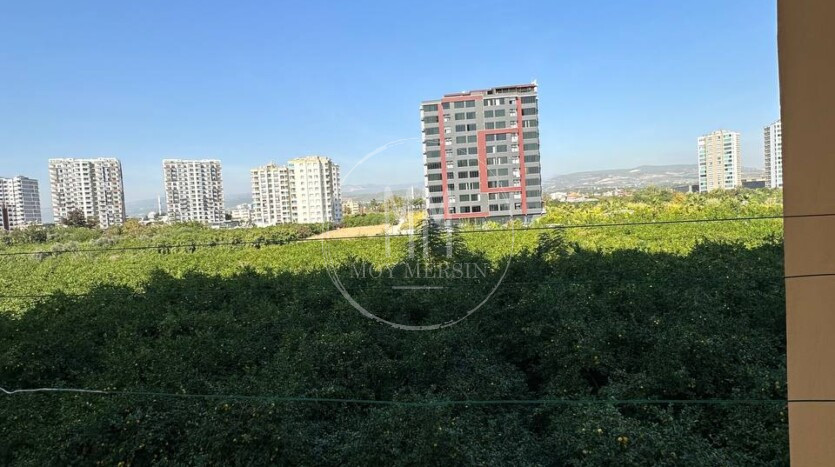 Квартира 3+1 в районе Тедже с видом на бассейн и море