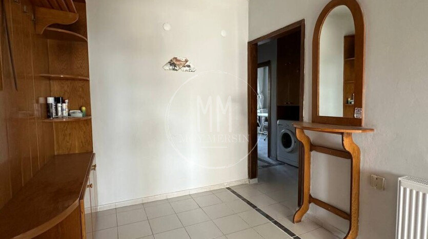 Квартира 3+1 в районе Тедже с видом на бассейн и море