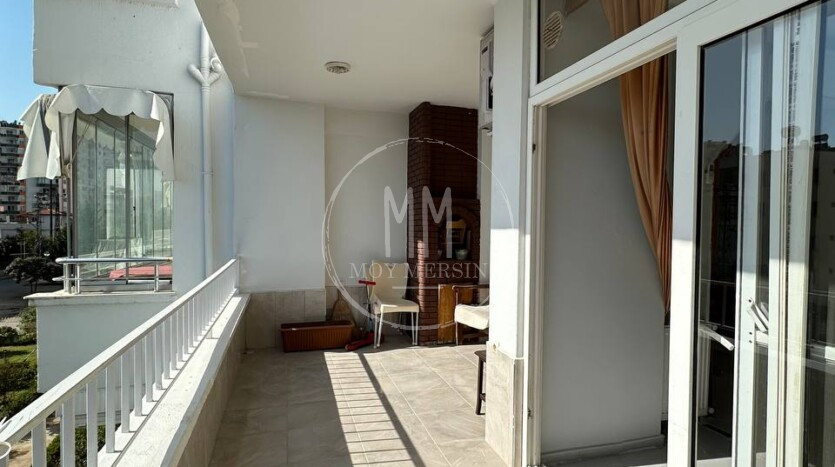 Квартира 3+1 в районе Тедже с видом на бассейн и море