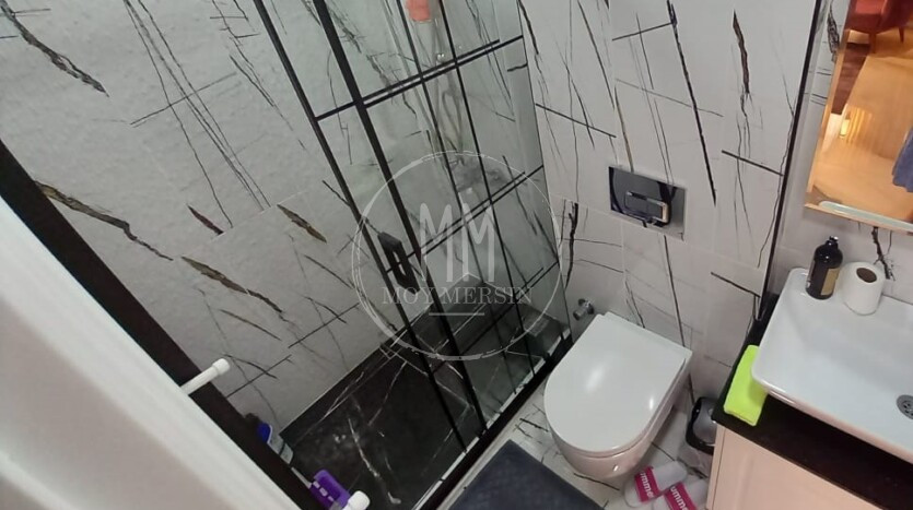 Квартира 1+1 в Мезитли районе Меркез Мерсин.