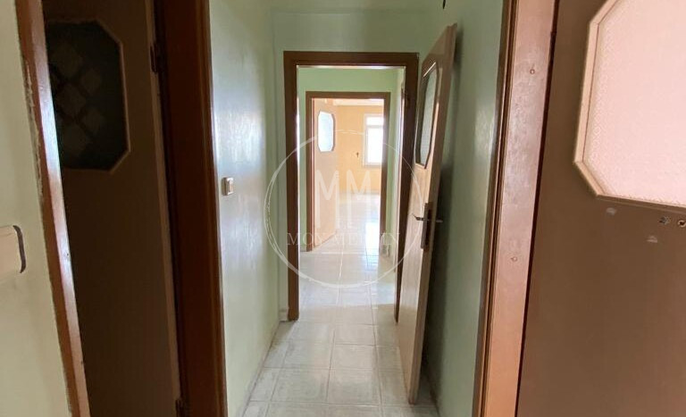 Большая квартира 3+1 в районе Давултепе Мерсин