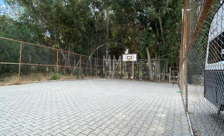 Большая квартира 3+1 в районе Давултепе Мерсин