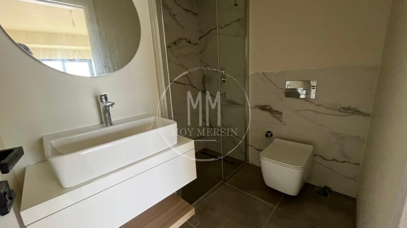 Панорамный вид на море. Квартира 2+1 в районе Аяш Мерсин