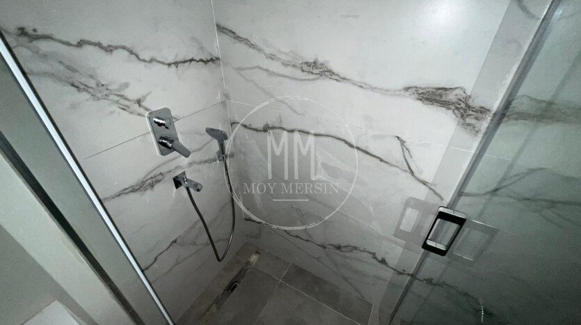 Панорамный вид на море. Квартира 2+1 в районе Аяш Мерсин