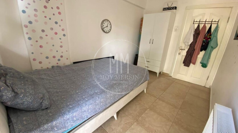 Квартира 2+1 с мебелью и газом в районе Акдениз Мезитли Мерсин