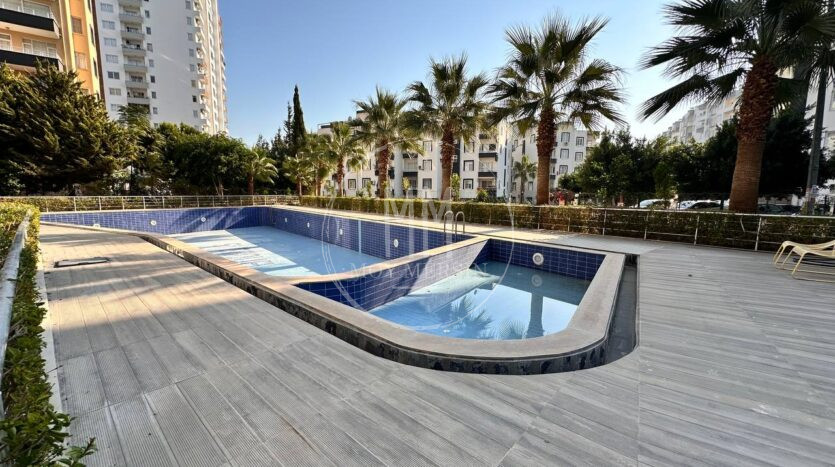 С мебелью и техникой квартира 2+1 в Тедже Мерсин